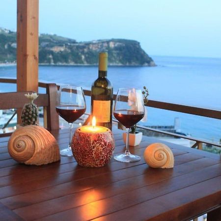Lido Apartments Himare Ngoại thất bức ảnh