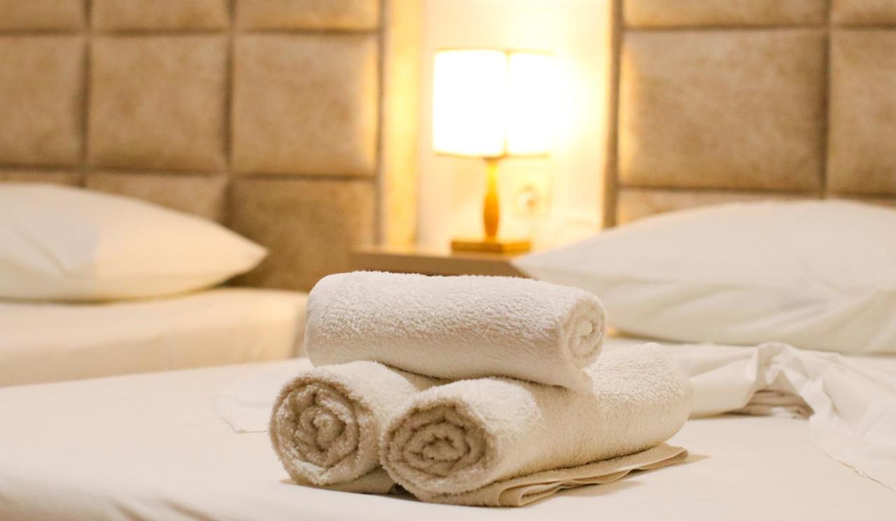 Lido Apartments Himare Ngoại thất bức ảnh