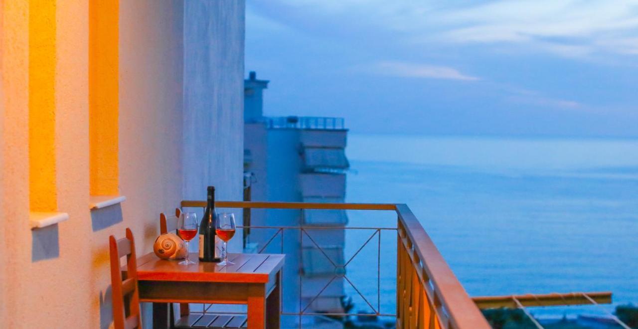 Lido Apartments Himare Ngoại thất bức ảnh