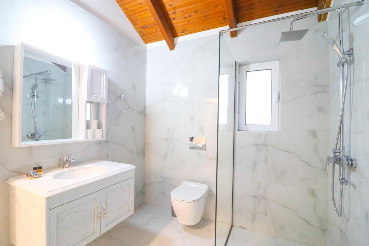 Lido Apartments Himare Ngoại thất bức ảnh
