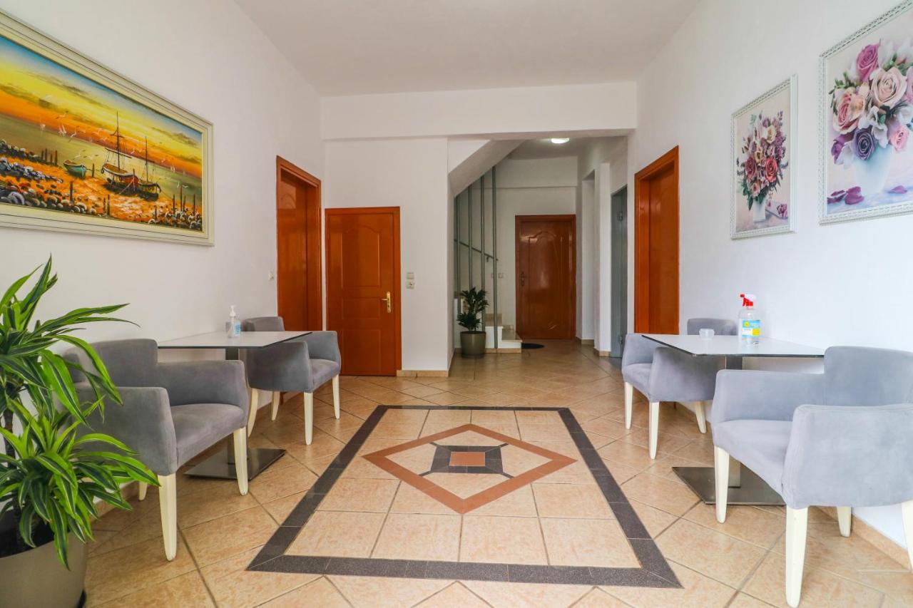 Lido Apartments Himare Ngoại thất bức ảnh