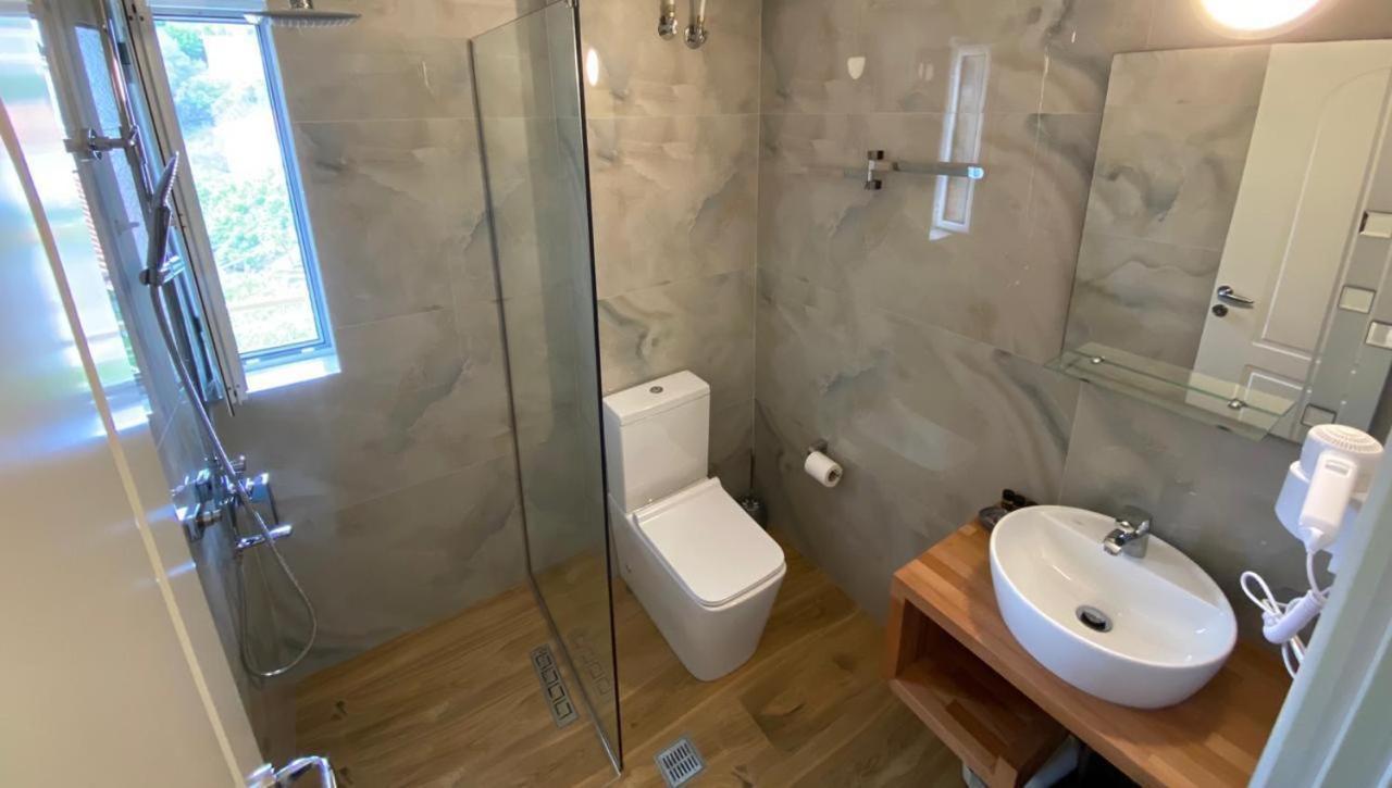 Lido Apartments Himare Phòng bức ảnh