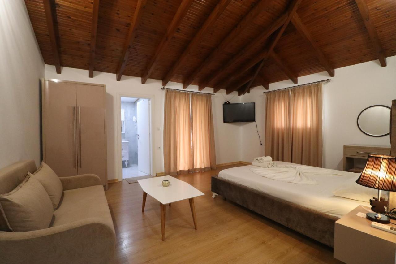 Lido Apartments Himare Ngoại thất bức ảnh