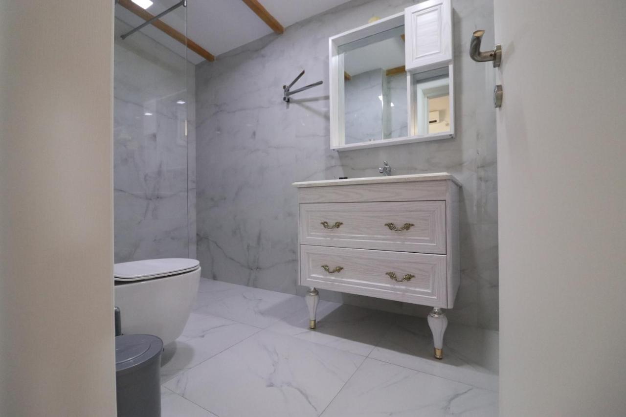 Lido Apartments Himare Ngoại thất bức ảnh