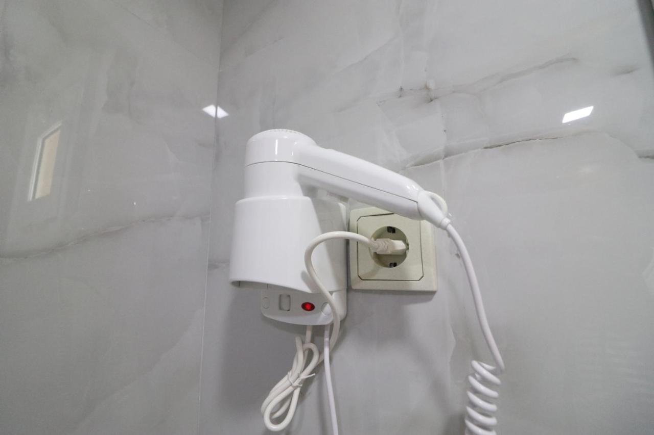 Lido Apartments Himare Ngoại thất bức ảnh