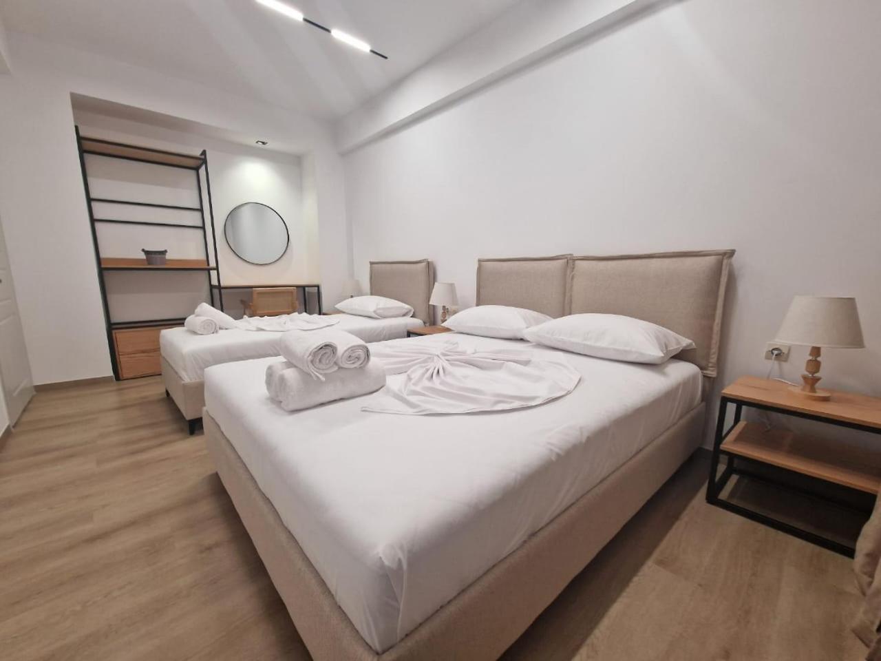 Lido Apartments Himare Ngoại thất bức ảnh