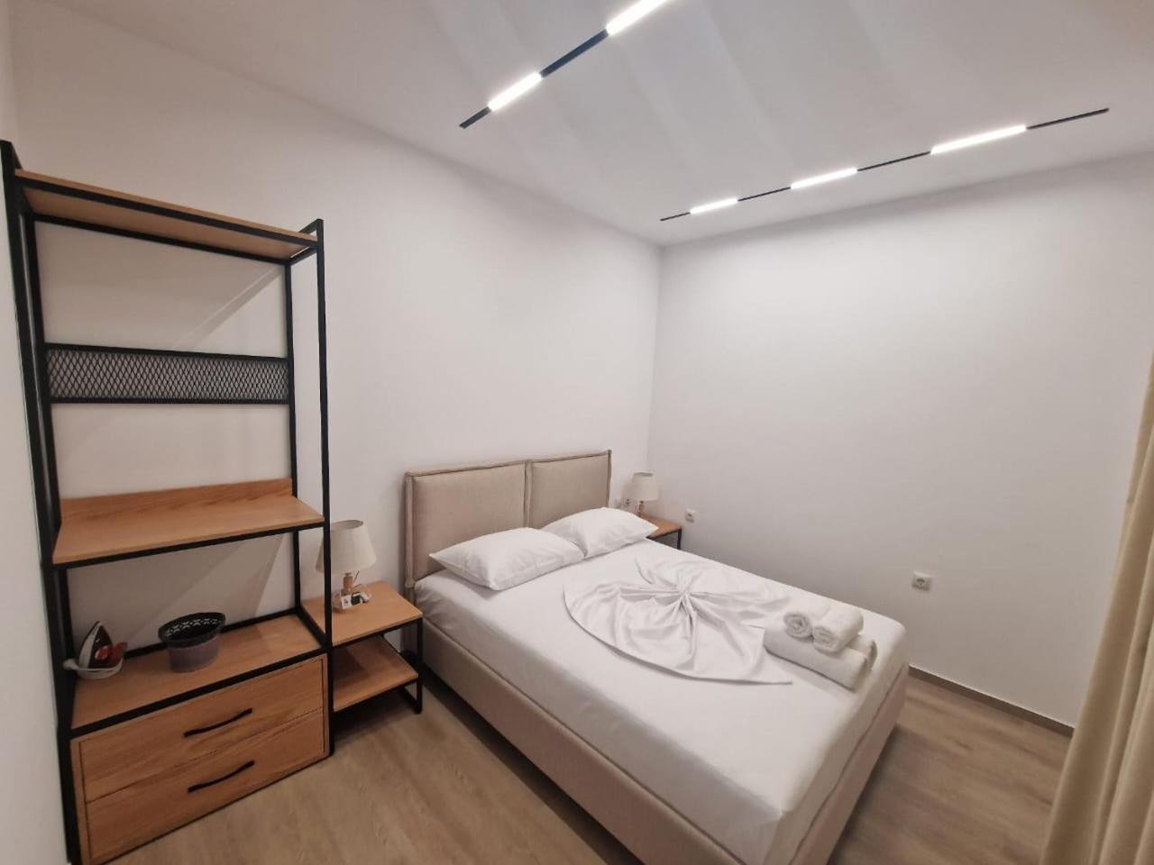 Lido Apartments Himare Phòng bức ảnh