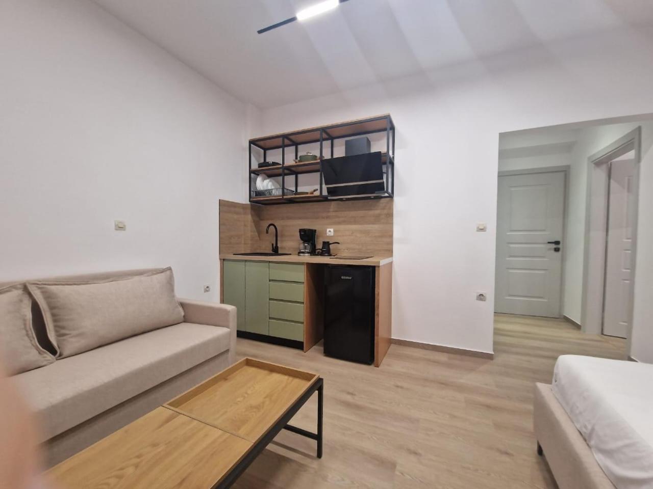 Lido Apartments Himare Ngoại thất bức ảnh