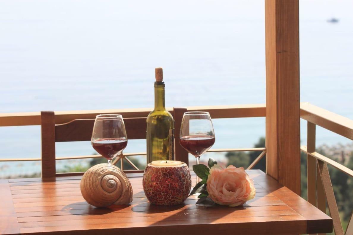 Lido Apartments Himare Ngoại thất bức ảnh